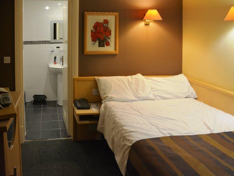 Royal Station Hotel- Part Of The Cairn Collection Newcastle upon Tyne Eksteriør billede